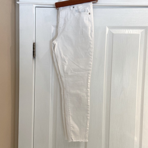 Jeans - Picture 6 of 6